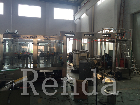 Automated Complete Mineral Water Bottle Filling Machine Electric Driven 9KW For Beverage